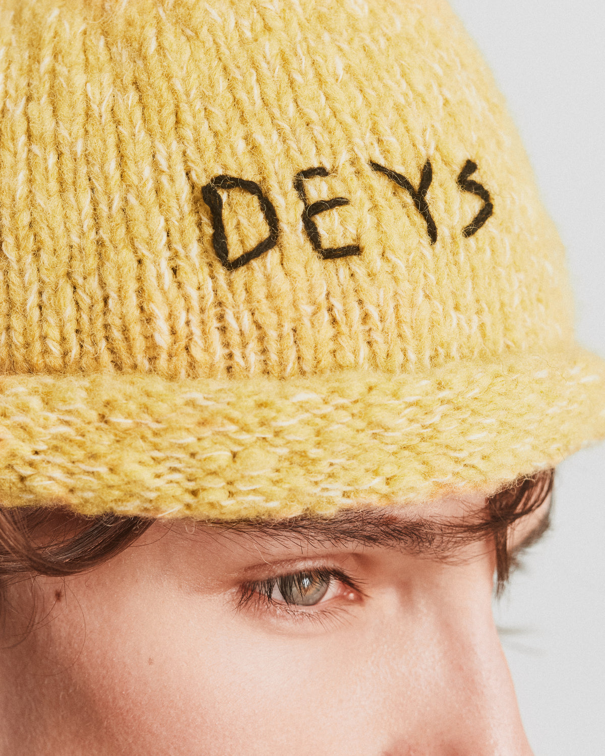 Ardmore Beanie - Yellow detail