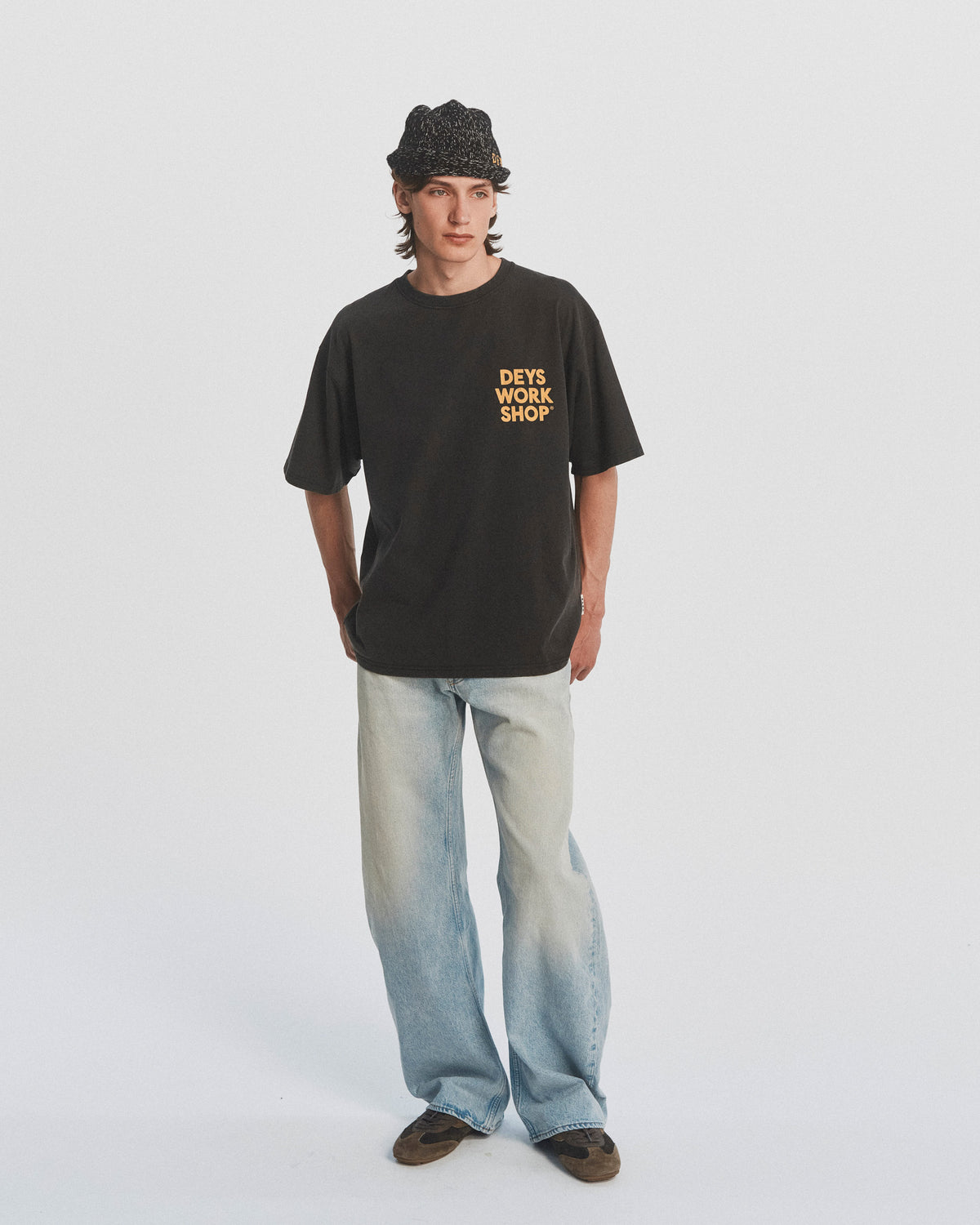 Ventura Tee - Washed Black — view 1