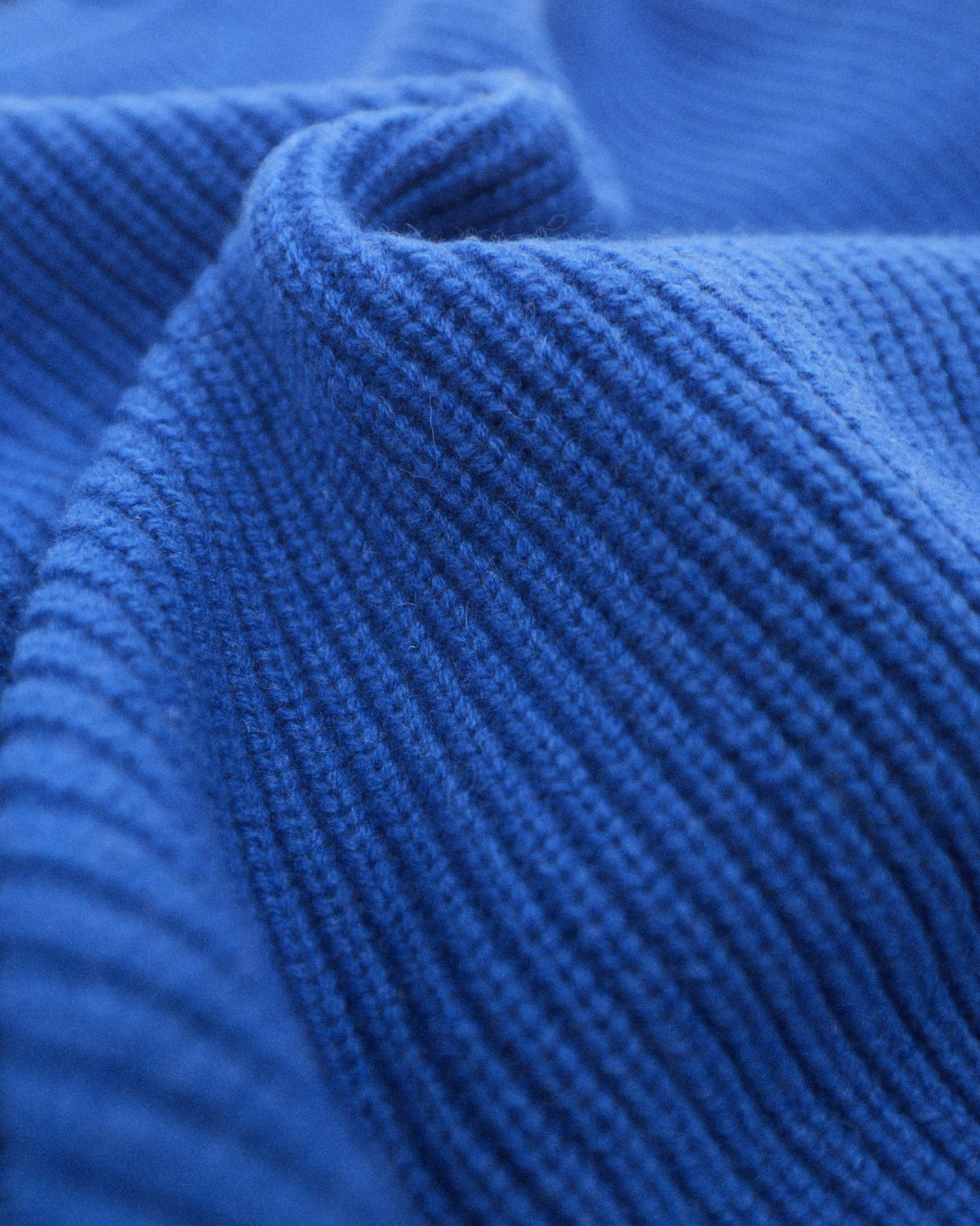 Montebello Wool Crewneck - Blue detail